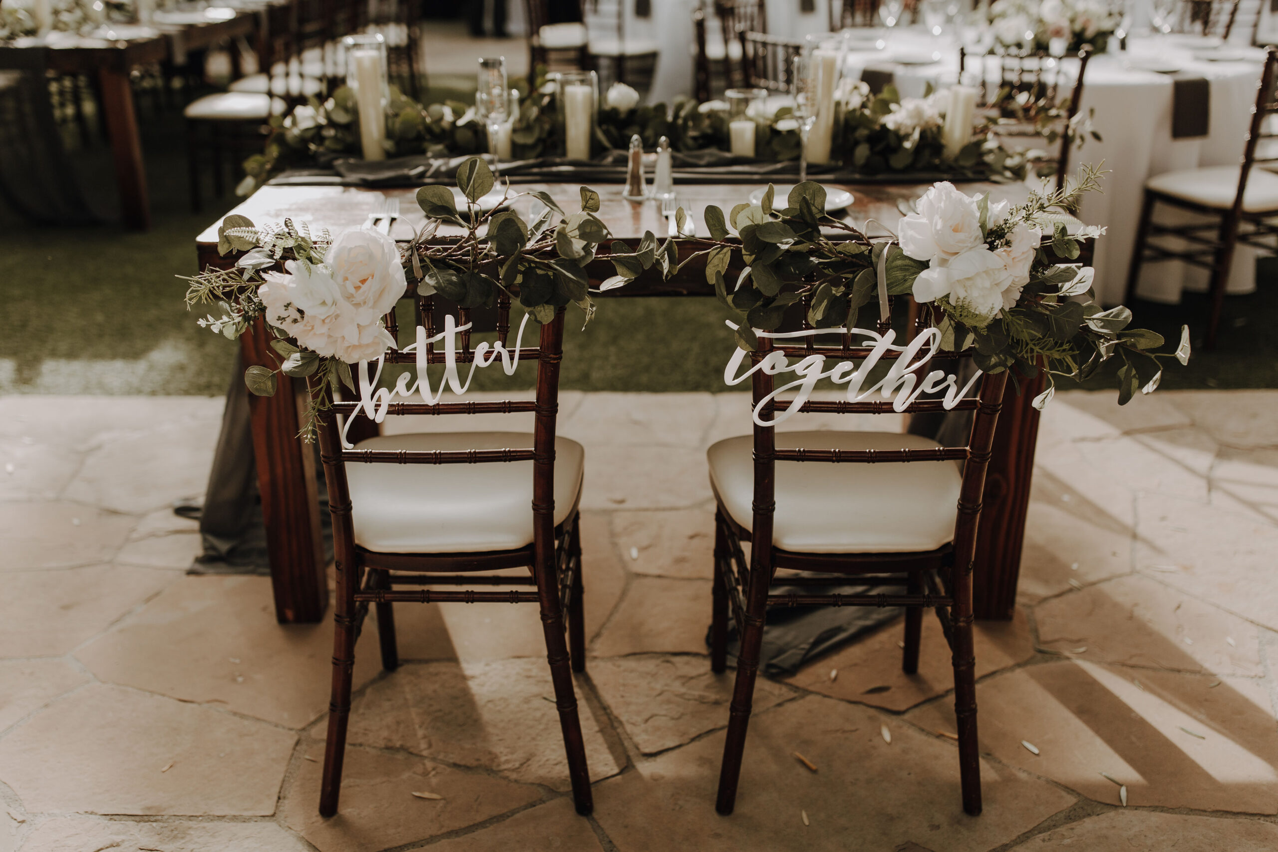 Sweetheart Farm Table